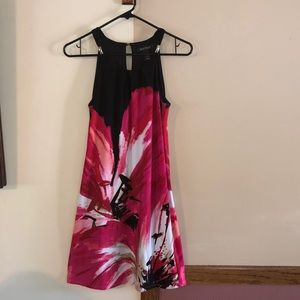 White House Black market XS Extra small super cute fuchsia pink red black dress